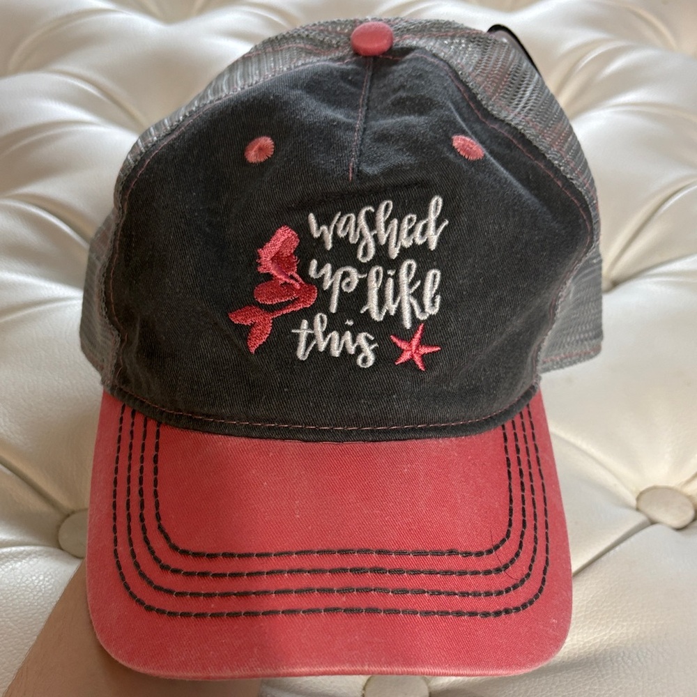 SOLD; NWT Mermaid Pink and Gray Trucker Hat